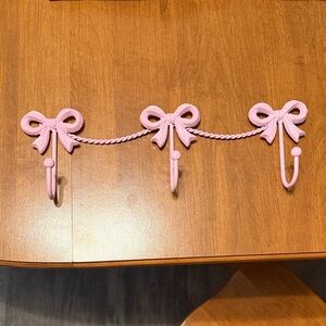 Pink Bow Wall Hooks